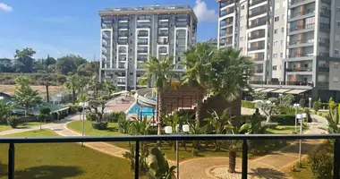 Mieszkanie 3 pokoi w Alanya, Turcja