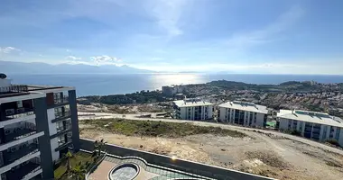 Mieszkanie 4 pokoi w Kusadasi, Turcja