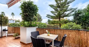 Apartamento 4 habitaciones en Alhaurin el Grande, Španjolska