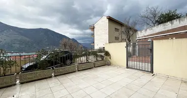 2 bedroom apartment in Dobrota, Montenegro