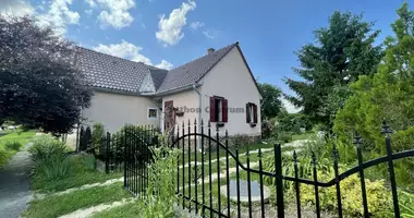 3 room house in Kethely, Hungary
