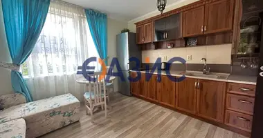 Квартира 2 комнаты в Святой Влас, Болгария