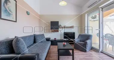 Apartamento 2 habitaciones en Frata, Croacia