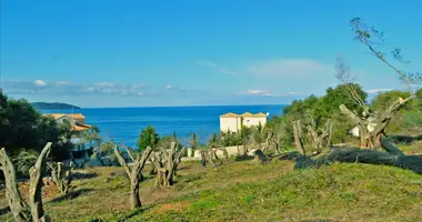 Plot of land in Loutses, Greece