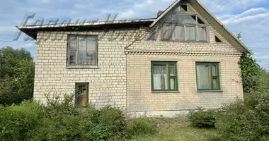 Haus in Kamianica Zyravieckaja, Weißrussland