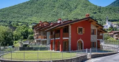Casa 4 habitaciones en Sovere, Italia