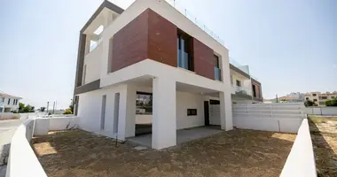 Villa 3 bedrooms in Larnaca District, Cyprus