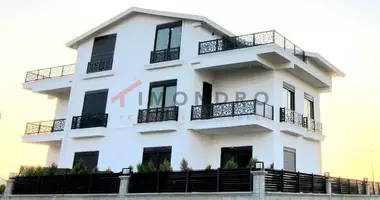 Haus 4 Schlafzimmer mit Balkon, mit Klimaanlage, mit Haushaltsgeräte in Belek, Türkei