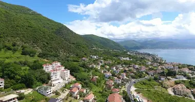 Apartamento 3 habitaciones en denovici, Montenegro