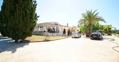 3 bedroom house in Tala, Cyprus