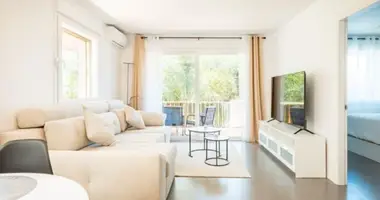 Квартира 3 комнаты в San Pedro Alcantara, Испания