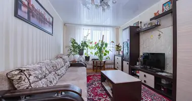 Apartamento 3 habitaciones en Fanipol, Bielorrusia