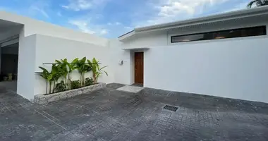 Villa 4 bedrooms with parking, with Furnitured, new building in Phuket, Thailand