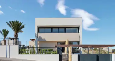 Villa en Dehesa de Campoamor, Španjolska
