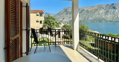 Apartamento 3 habitaciones en Prcanj, Montenegro