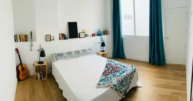 Mieszkanie 2 pokoi w Alicante, Hiszpania
