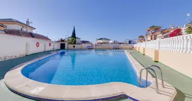 Bungalow 2 chambres avec Au bord de la mer dans Torrevieja, Espagne