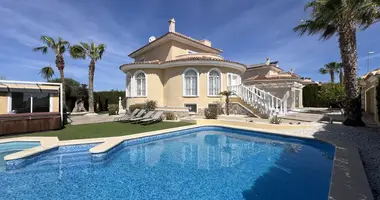 Villa in Urbanizacion Dona Pepa, Spanien