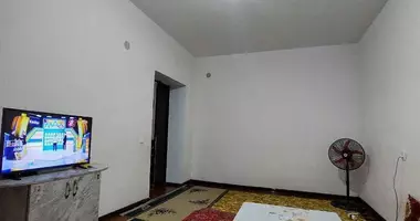 Квартира 2 спальни в Ташкент, Узбекистан