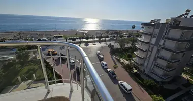 Appartement 2 chambres dans Alanya, Turquie
