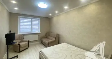 Квартира 1 комната в Мухавецкий сельский Совет, Беларусь