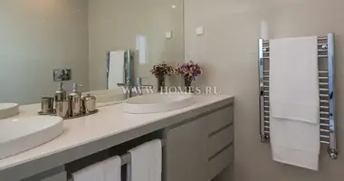 3 bedroom apartment in Foz do Sousa, Portugal