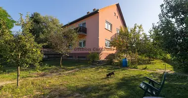 6 room house in Pecel, Hungary