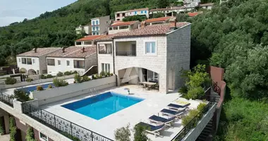 3 bedroom villa with Furnitured, with Air conditioner, with Sea view in Rijeka-Rezevici, Montenegro
