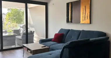 Mieszkanie 3 pokoi w Limassol District, Cypr