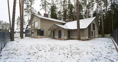 Chalet dans Kalodziscanski siel ski Saviet, Biélorussie