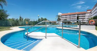 2 bedroom apartment in Manilva, Spain