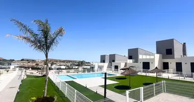 Villa 3 bedrooms with Garden, with public pool in Murcia, Spain