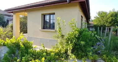 Bungalow 2 chambres dans Trastikovo, Bulgarie