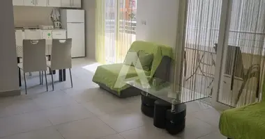 Apartamento 1 habitacion con aparcamiento público en Becici, Montenegro