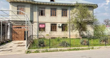 Дом 10 комнат в Мирзо-Улугбекский район, Узбекистан