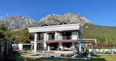 Villa 1 Zimmer mit Parkplatz, mit Schwimmbad, mit Bergblick in Alanya, Türkei