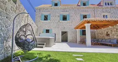 Villa 4 bedrooms in Cavtat, Croatia