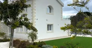 Maison 4 chambres dans Pera Pedi, Chypre