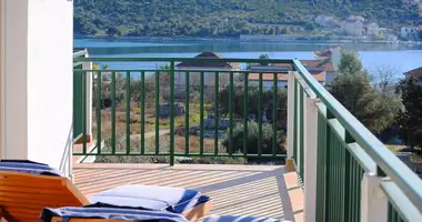 Hotel 325 m² in Sibenik, Kroatien