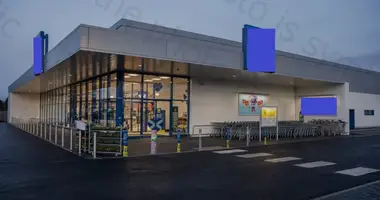 Geschäft 1 750 m² in Levovik, Serbien