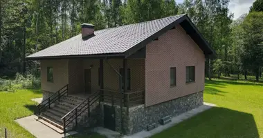 Haus in Miadziel ski siel ski Saviet, Weißrussland