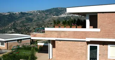 Villa 4 bedrooms with parking, with Air conditioner, with Sea view in Montauro, Italy
