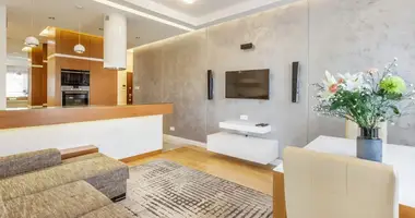 Apartamento 3 habitaciones en Varsovia, Polonia