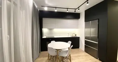 Apartamento 3 habitaciones en Minsk, Bielorrusia