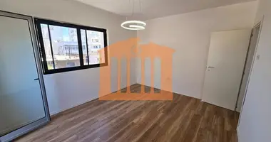Квартира 3 комнаты в Албания