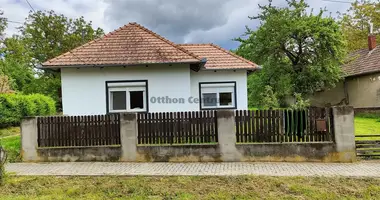 3 room house in Karmacs, Hungary