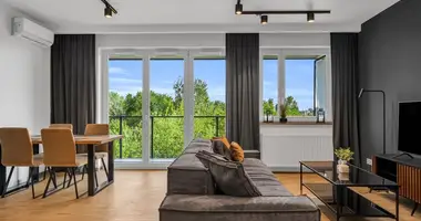 Wohnung 3 zimmer in Warschau, Polen
