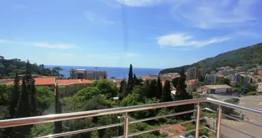 2 bedroom apartment in Petrovac, Montenegro