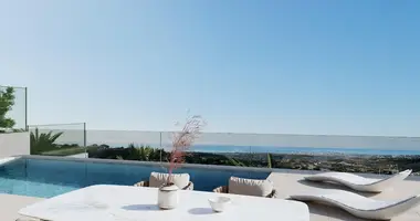 4 bedroom house in Finestrat, Spain