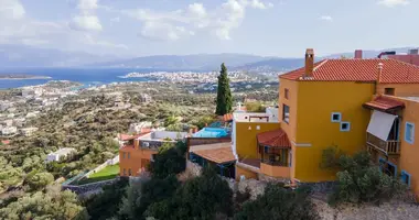 Villa 1 zimmer mit Meerblick, mit Schwimmbad, mit Bergblick in Agios Nikolaos, Griechenland